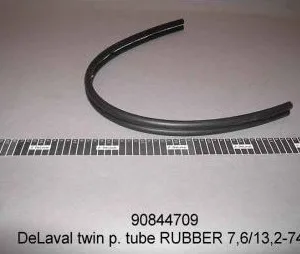 Przewód podciśnienia pulsatora 7.6/13.2 L=0.74m - 90844709 - DeLaval