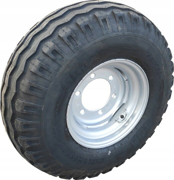 OPONA 11.5/80 - 15.3 BKT Z FELGĄ 1 OPONA 11.5/80 - 15.3 BKT Z FELGĄ