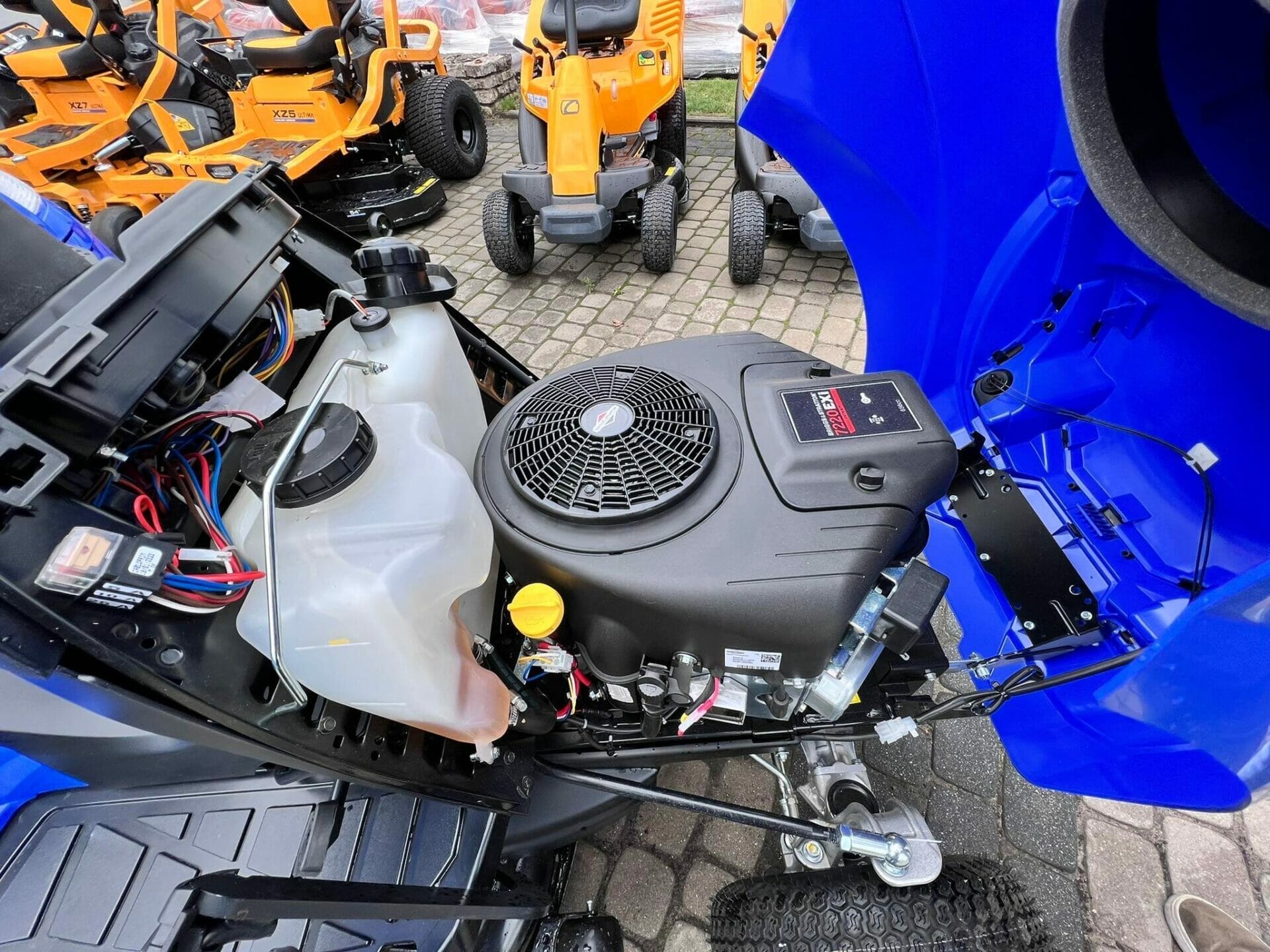 Kosiarka samojezdna - Traktorek - CM 7421 - ISEKI 5 Kosiarka samojezdna - Traktorek - CM 7421 - ISEKI