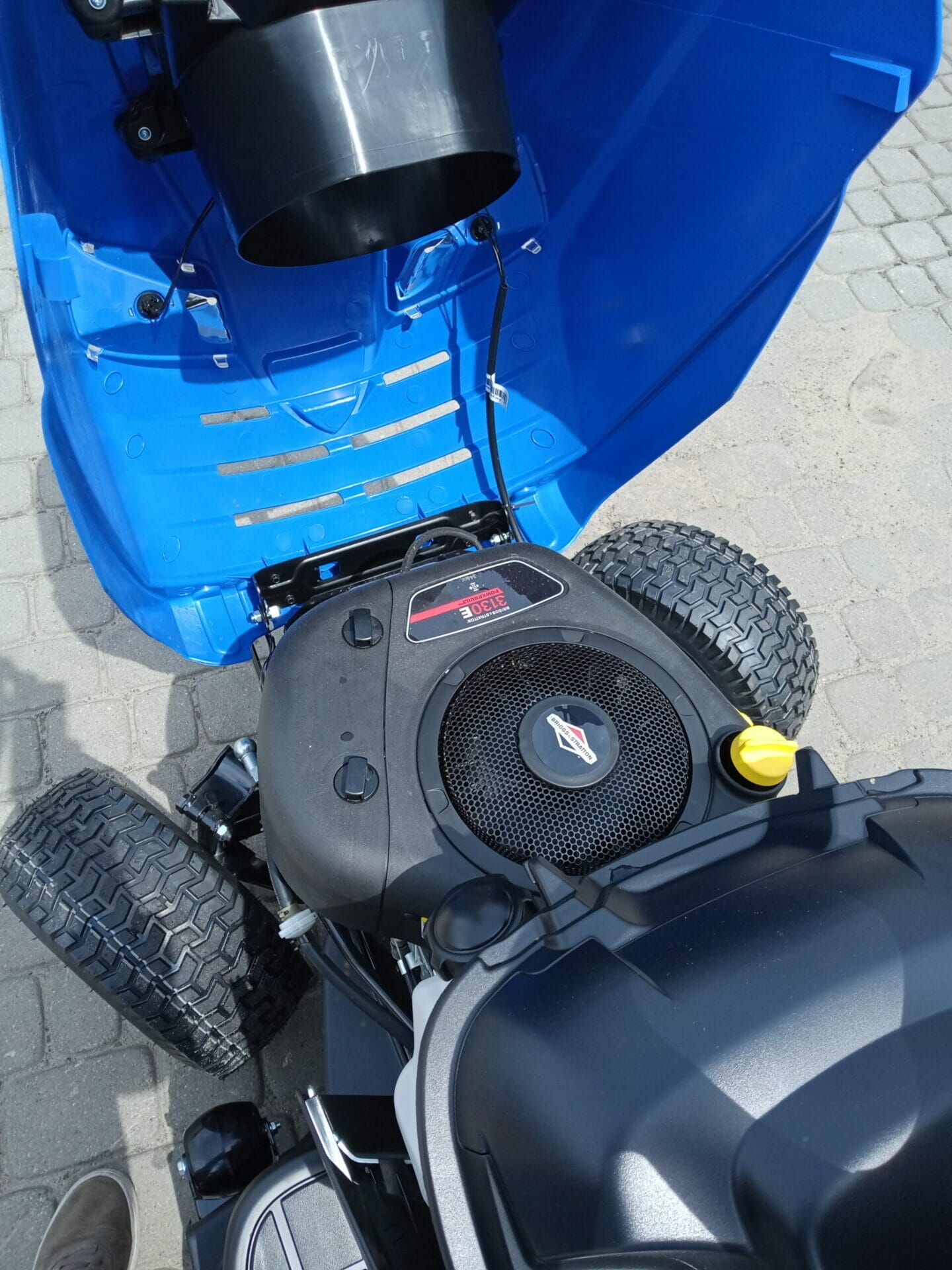 Kosiarka samojezdna - Traktorek - CM7014H PRO2 - ISEKI 5 Kosiarka samojezdna - Traktorek - CM7014H PRO2 - ISEKI