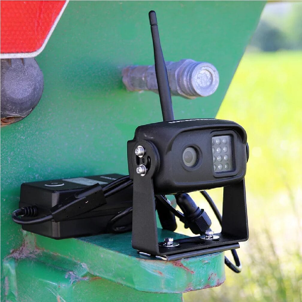 Kamera do maszyn rolniczych - Bezprzewodowy zestaw - MachineCam Mobility HD - 1096 - LUDAFARM 3 Kamera do maszyn rolniczych - Bezprzewodowy zestaw - MachineCam Mobility HD - 1096 - LUDAFARM