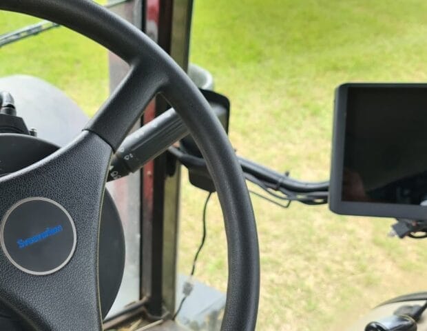 Kontrolowany System Nawigacji Rolniczej Sveaverken - Twoja Droga do Wyższych Plonów 6 Kontrolowany System Nawigacji Rolniczej Sveaverken - Twoja Droga do Wyższych Plonów 6